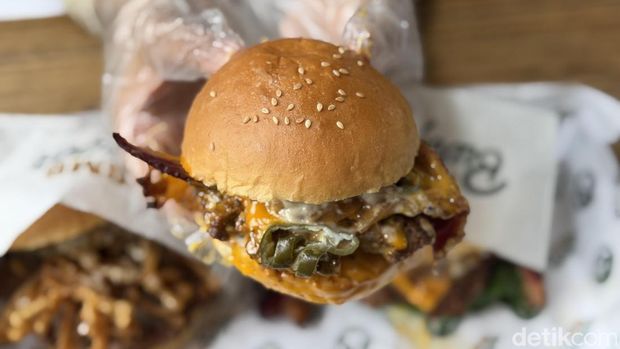 BMB Burger Serpong BMB Burger Serpong