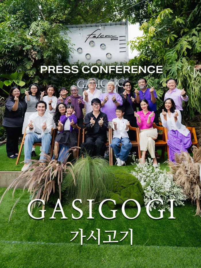 Pemain dan sutradara film terbaru Falcon Pictures Gasigogi.