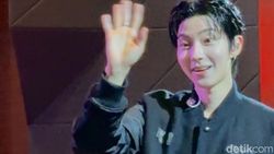 Hwang In Youp Buktikan Diri Jadi King of Fanservice di Jakarta