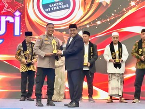 Ipda Purnomo Raih Penghargaan Santri Bhayangkara Inspiratif 2026