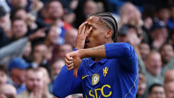 Joao Pedro absen saat Chelsea dikalahkan Tottenham Hotspur. 