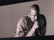 Dome Stage 360&deg; Kanye West Gak Ada Obat, Bikin GBK Panas!