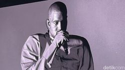 Sabtu Malam di Jakarta dalam Genggaman Kanye West