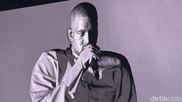 Sabtu Malam di Jakarta dalam Genggaman Kanye West