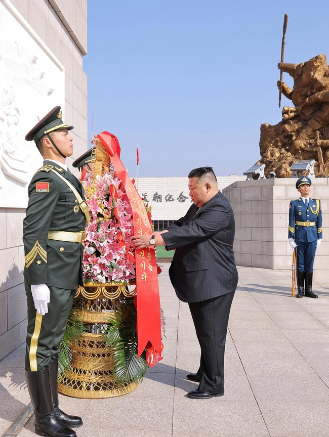 Kim Jong Un Kenang Peran Tiongkok dalam Perang Korea