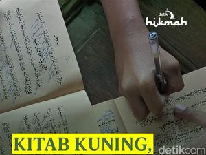 Kitab Kuning, Buku Pelajaran Santri yang Tulisannya Gundul tapi Isinya Dalam!