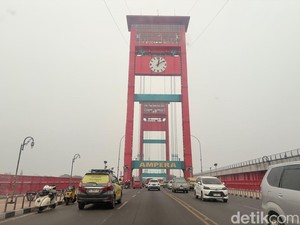 Udara Palembang Membaik Pagi-Sore, Levelnya Tidak Sehat