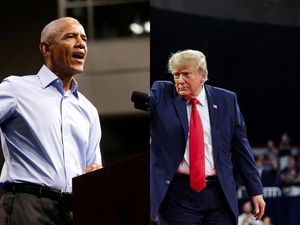 Kala Obama Tunjuk Hidung Trump soal Beban Perang Amerika