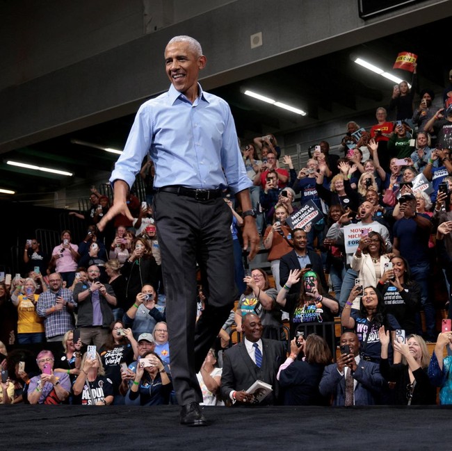 Obama Turun Gunung, Dukung Kandidat Demokrat di Detroit