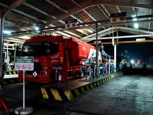 Jaga Distribusi BBM, Pertamina Tambah Pasokan-Perkuat Operasional SPBU