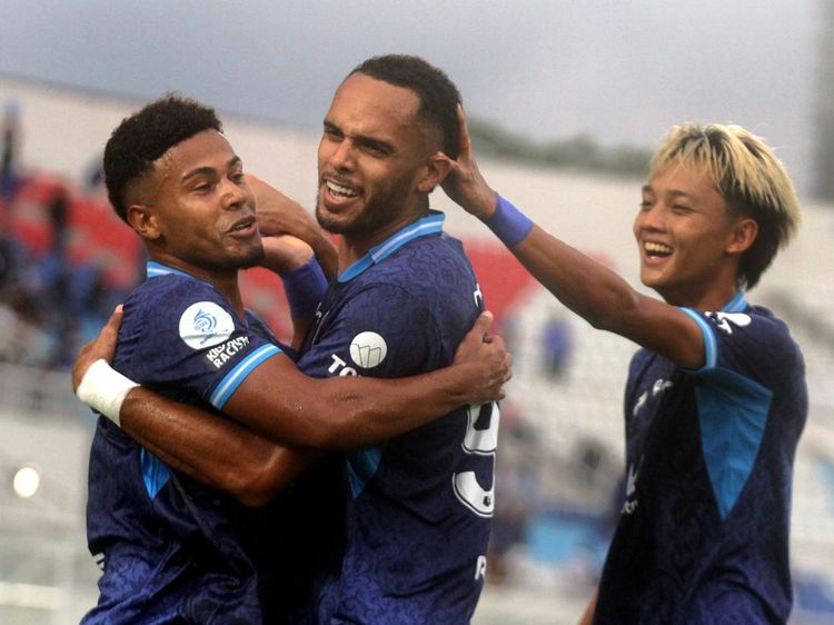 Pesta Gol! Arema FC Libas Dewa United 4-0 di Kanjuruhan