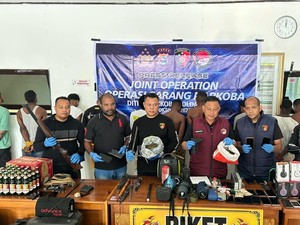 Kampung Narkoba di Jayapura Digerebek, 10 Orang Ditangkap