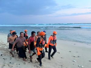 Pantai Nyang-nyang Dihebohkan Temuan Jasad Perempuan Diduga WNA