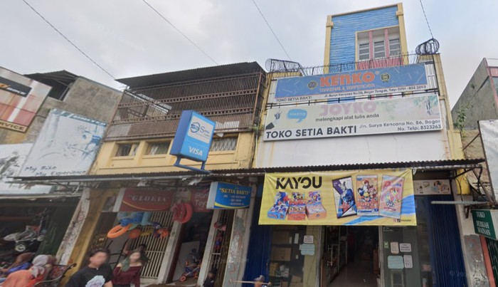 Ruko di Jalan Suryakencana Bogor sebelum terbakar.