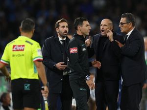 Allegri Diskors Dua Laga, Absen Dampingi Napoli di Markas Juventus