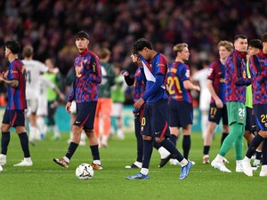 Hansi Flick: Barcelona Harus Bisa Terima Kekalahan dari Madrid