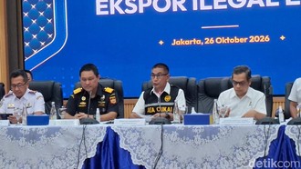 Modus Penyelundupan Ekspor Emas: Dimasukkan ke Bagian Tubuh-Bentuk Bubuk