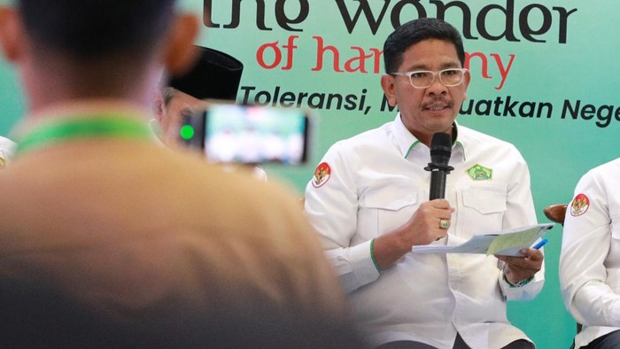 Dirjen Bimas Islam, Abu Rokhmad dalam konferensi pers di Gedung Kemenag, Senin (26/10/2026). Dirjen Bimas Islam, Abu Rokhmad dalam konferensi pers di Gedung Kemenag, Senin (26/10/2026).