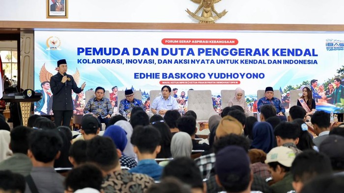 Edhie Baskoro Yudhoyono (EBY), mengajak generasi muda Kabupaten Kendal
