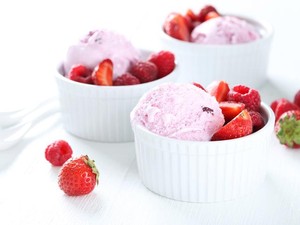 Ikonik! Es Krim Rasa Strawberry Cheesecake Sudah Ada Sejak 1964