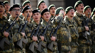 Gagah, Rekrut Militer Austria Jalani Sumpah Prajurit di Wina