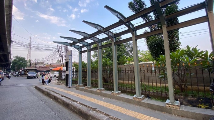 Halte BRT di Kiaracondong yang disorot Koalisi Pejalan Kaki Bandung