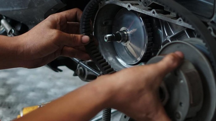 Ilustrasi van belt motor matic