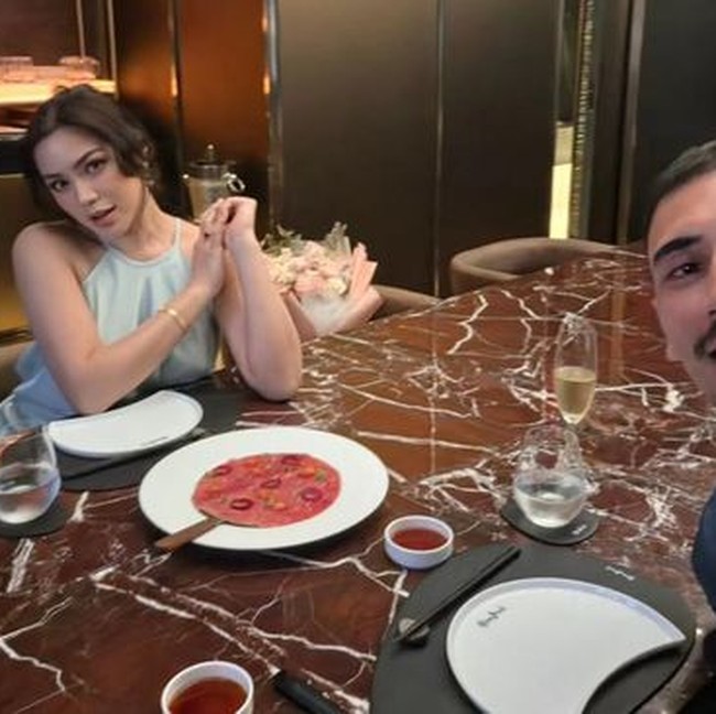 Jedar dan Vincent Verhaag Rayakan Anniversary dengan Dinner Romantis