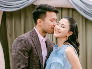 Foto Gender Reveal Calon Anak ke-2 Jessica Mila, Bumil Cantik Berbusana Biru