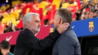 13 Tahun Berselang, Mourinho Masih Jadi 'Pawangnya' Barcelona di El Clasico