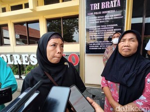 Misteri Kematian Ade di Cirebon, Sang Ibu Minta Pelaku Segera Ditangkap