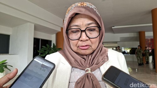 Ketua DPRD NTB Baiq Isvie Rupaeda ditemui di kantor Gubernur NTB, Senin (26/10/2026).