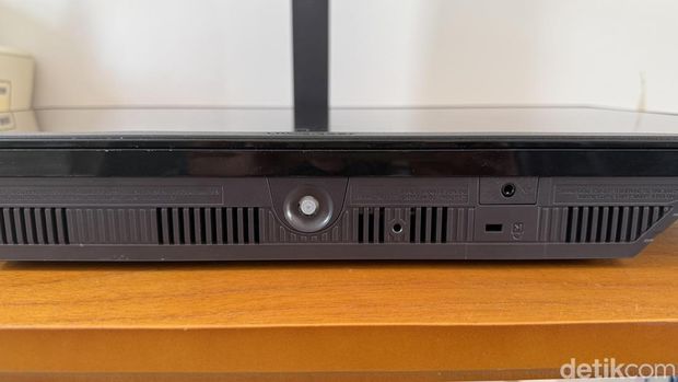 LG UltraGear G8 27G810A