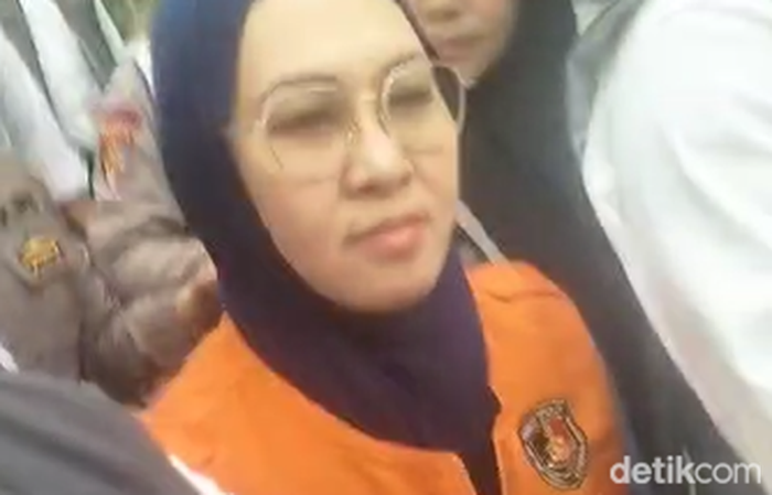 Mantan Bupati Gowa Husniah Talenrang. Mantan Bupati Gowa Husniah Talenrang.
