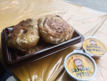 Kisah Penjual Martabak Bihun di Medan, Sisihkan Keuntungan untuk Kucing Jalanan
