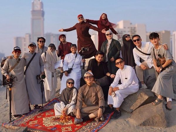 Meisita, Raffi, dan Irfan Hakim Tegang Muncul Ancaman Serangan Udara saat Umrah