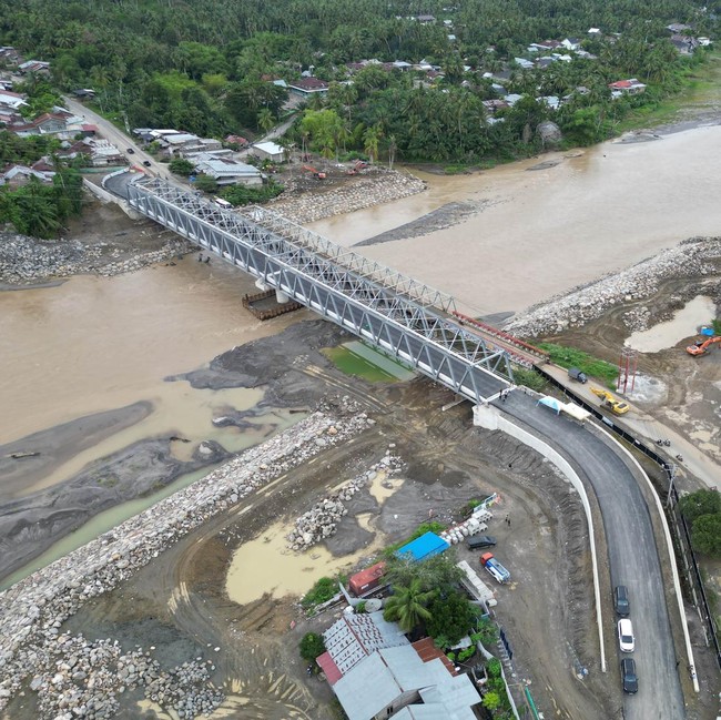 Melihat Progres Pembangunan Jembatan Penghubung Bireuen-Takengon Pascabencana
