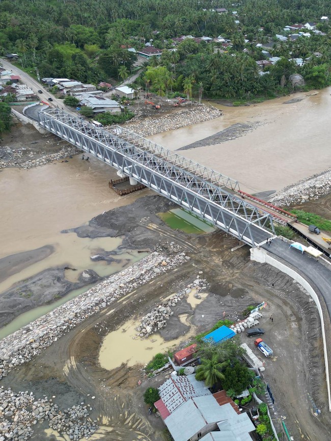 Melihat Progres Pembangunan Jembatan Penghubung Bireuen-Takengon Pascabencana