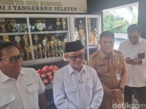 Cegah Live Streaming-Pengawas Nakal, Kemendikdasmen Gandeng 17 PTN Awasi TKA SMA