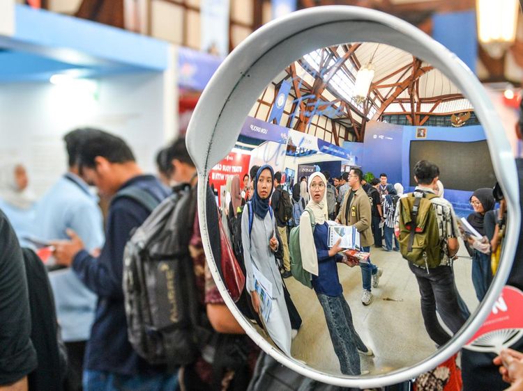 Menjemput Asa Berburu Peluang Kerja