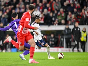 Freiburg Vs Bayern Munich: Die Roten Menang 3-1