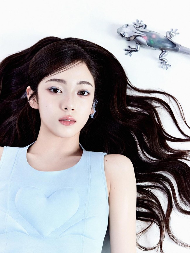Bikin Pangling, Ini Potret OA A2O LITE Viral Mirip Jessica Jung eks SNSD