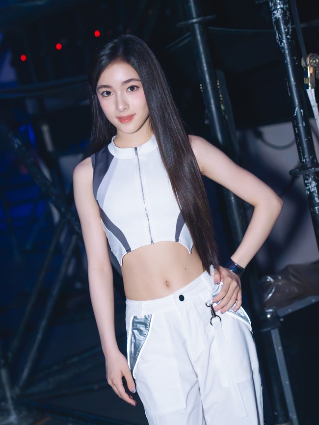 Gadis kelahiran Osaka, 8 Februari 2013 ini menginjak usia 13 tahun. Ia termasuk dalam line up personel termuda A2O LITE bersama Aijing dan Ayune. Foto: dok. Instagram @a2o.lite