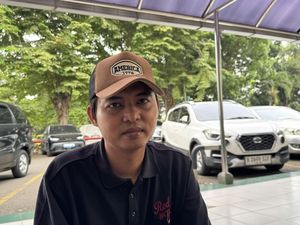 Keluarga Ungkap Sosok Ojol Dilindas BYD: Pekerja Keras, Suka Ajak Main Cucu