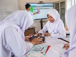Tak Hanya Pendidikan, Sekolah Rakyat Juga Sejahterakan Keluarga Siswa