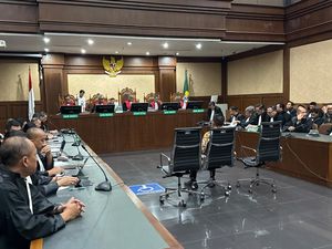 Alasan Hakim Embargo Perlawanan Eks Jampidsus Febrie Adriansyah