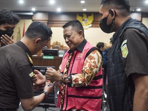 Sidang Kasus Febrie Adriansyah Berlanjut ke Tahap Pembuktian