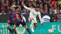 Kalah di El Clasico, Cancelo: Barcelona Lebih Baik dari Madrid