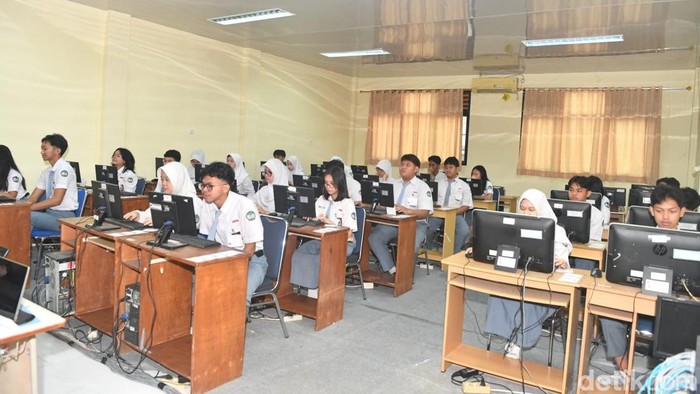 TKA SMA, MA, dan yang sederajat serta SMK, MAK 2026 di SMAN 3 Kota Tangerang Selatan.
