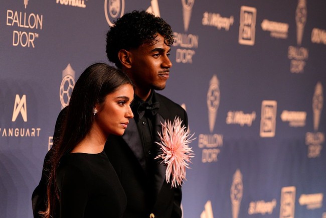 Lamine sendiri termasuk di antara 30 nomine untuk Ballon dOr kategori pria, salah satu penghargaan paling bergengsi dalam dunia sepak bola.&nbsp;Foto: NurPhoto via Getty Images/NurPhoto